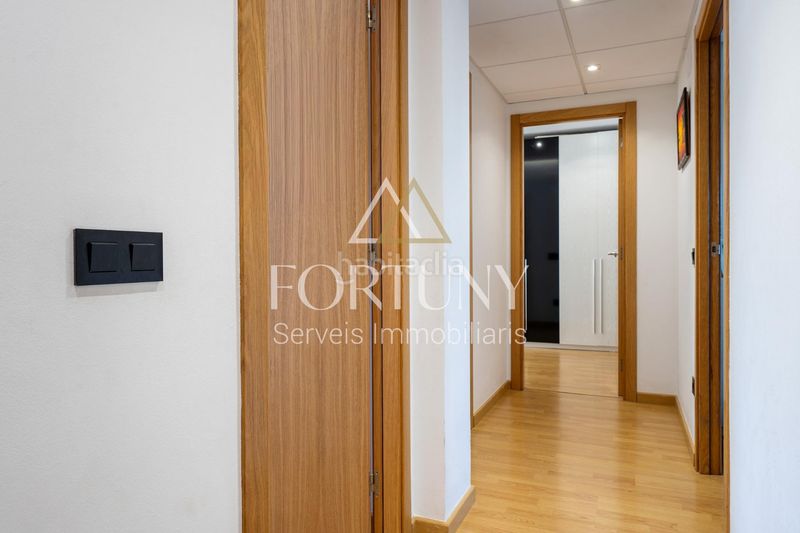 Foto a2725333-099f-4fe4-a46a-a9514ec3659c. Àtic amb piscina a Centre Reus