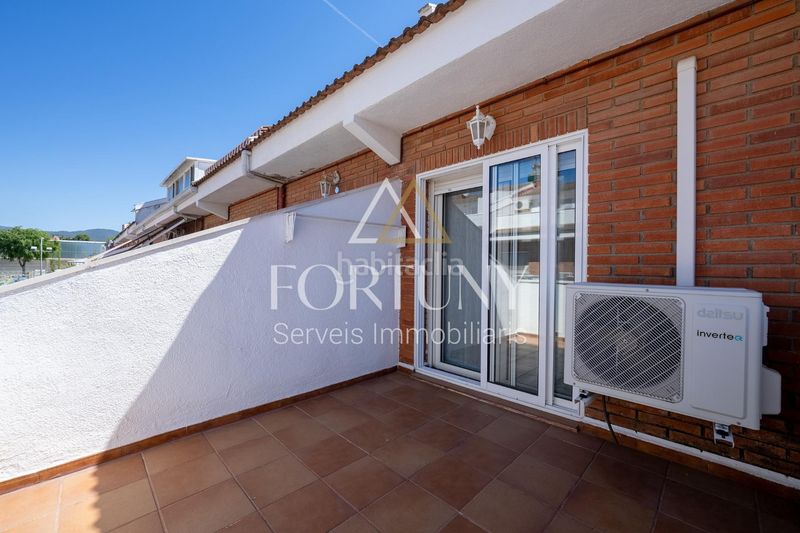 Foto bade876e-fc27-4047-83f0-5c46db5a09b9. Casa amb calefacció a Ponent Reus
