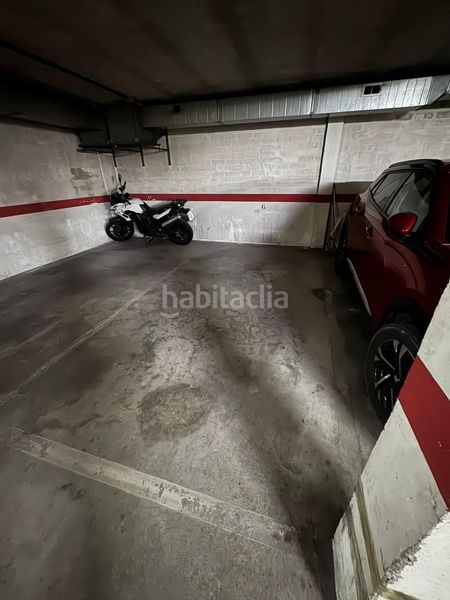 Foto 26feb267-f3dd-4db4-8274-130aed708b15. Aparcament cotxe a Llevant Reus