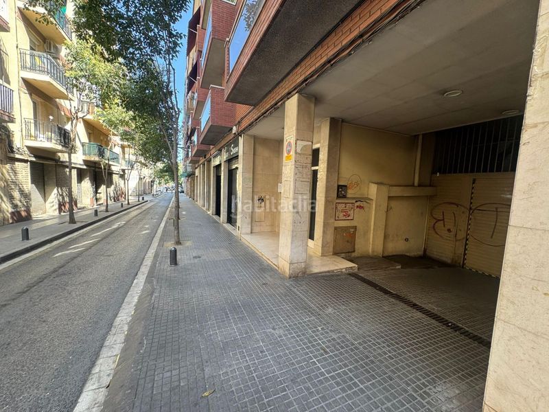 Foto 6a4b554e-1840-422e-8f14-2bd98a2d486f. Aparcament cotxe a Llevant Reus