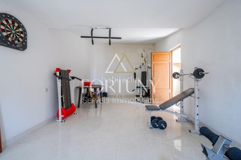 Foto 37523546-54a8-4bfe-b053-81095eddc059. Edificio  en venta en pou de la vila, la selva del camp. en Selva del Camp (La)