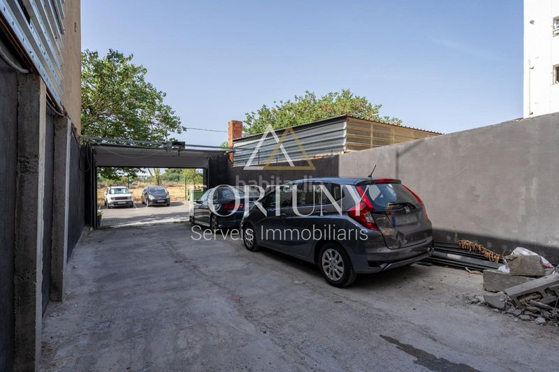 Foto 453e99f8-cff4-43e3-8ce1-f4765afe36f8. Casa adossada amb aparcament a Ponent Reus