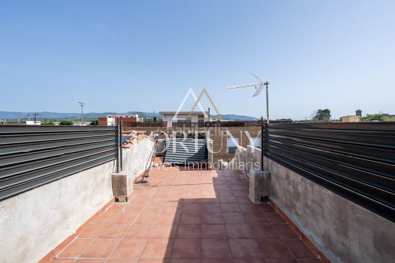 Foto a336adc4-d992-4eca-b1ea-9322377350ec. Casa adossada amb aparcament a Ponent Reus