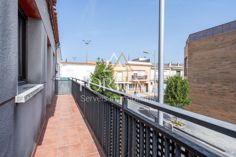 Foto c45af93a-7505-4eb9-bbb9-7d0e871a7d2f. Casa adossada amb aparcament a Ponent Reus