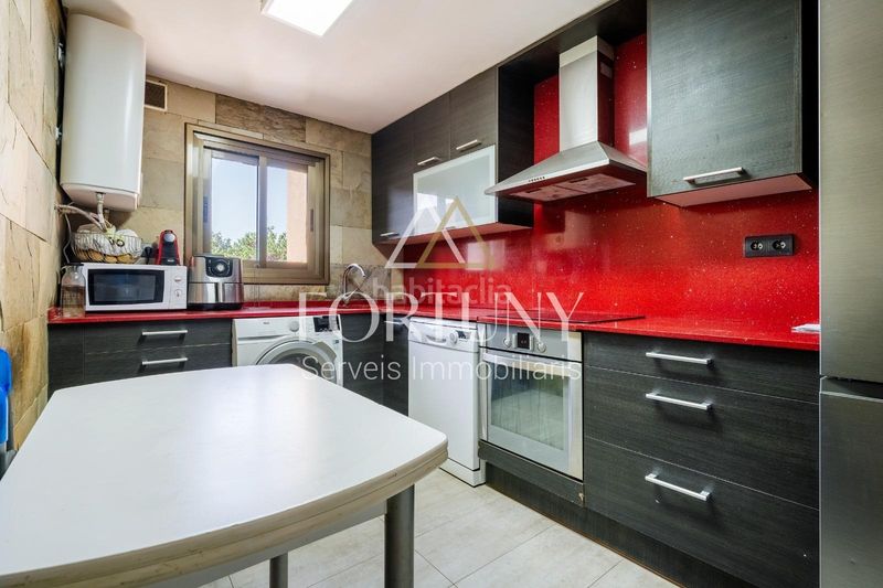 Foto e4f77844-c389-454c-b289-1ef1819d9cdd. Casa adossada amb aparcament a Ponent Reus