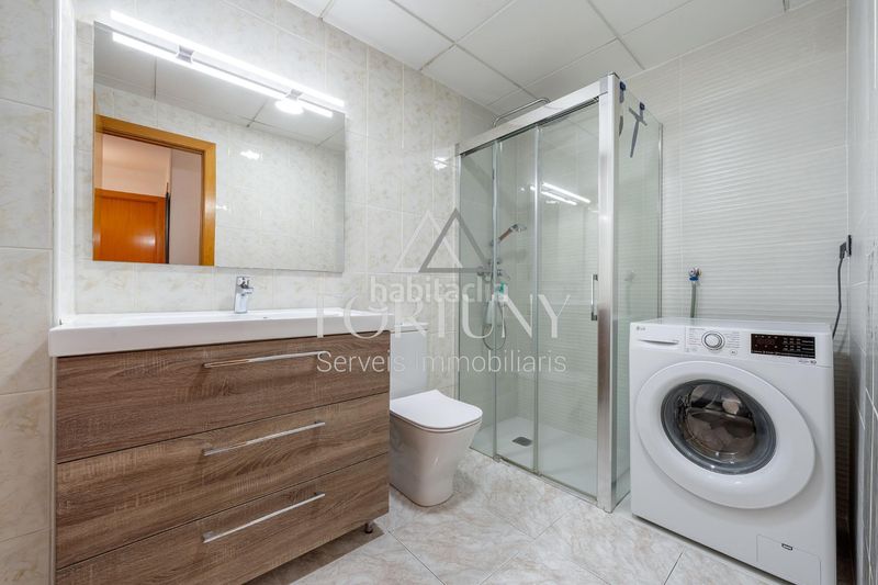 Foto c1fab09a-5f89-47b0-9812-5f661e470530. Pis amb aparcament piscina a Centre Reus