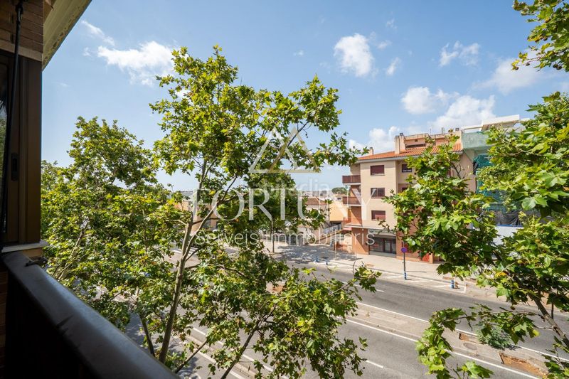 Foto 3c8811d8-9d41-4275-8e30-8c5ca06491d5. Àtic a avenida salou 142 a Migjorn Reus