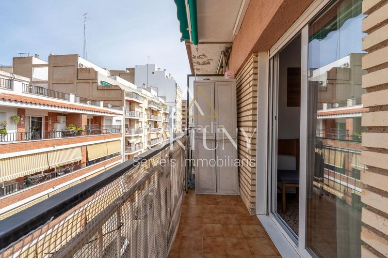 Foto ca964182-2ca8-4897-b0e5-3ee228534ff7. Pis a Centre Reus