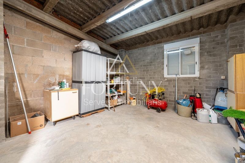 Foto 0d79f80b-d1ce-4928-87e3-59045fdef533. Casa amb piscina a Mestral Reus