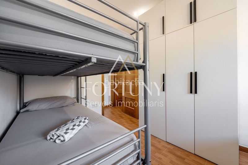 Foto 0e130bc2-cb2c-4ad1-b674-f4ad2d98c6f2. Casa amb piscina a Mestral Reus