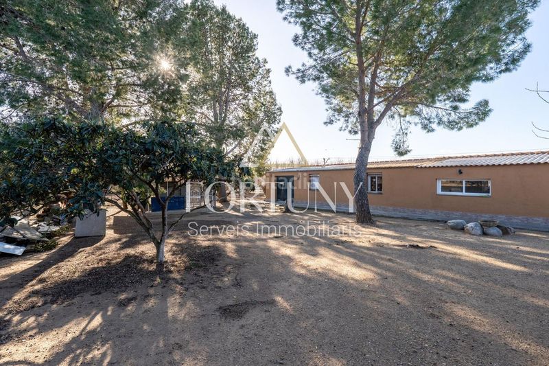 Foto bca8d3af-f90c-4866-90cc-cd5f70615c64. Casa amb piscina a Mestral Reus
