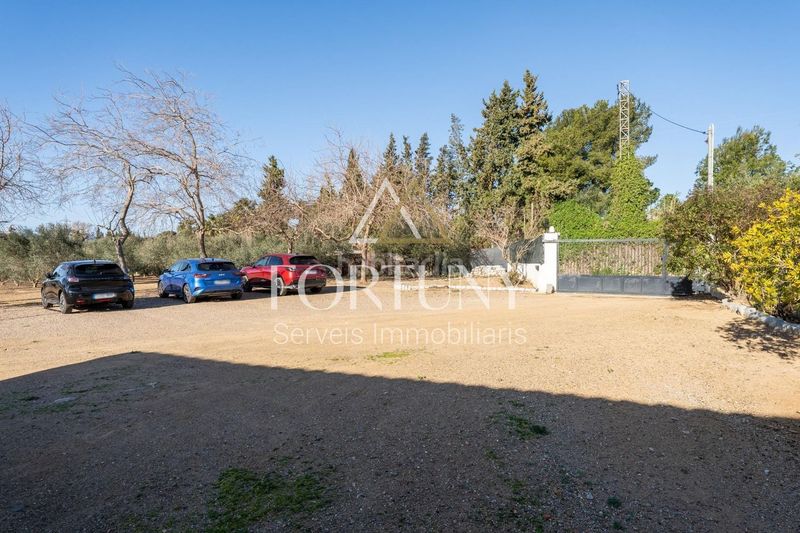 Foto e21867f9-956a-43ec-981b-fa11779c17aa. Casa amb piscina a Mestral Reus