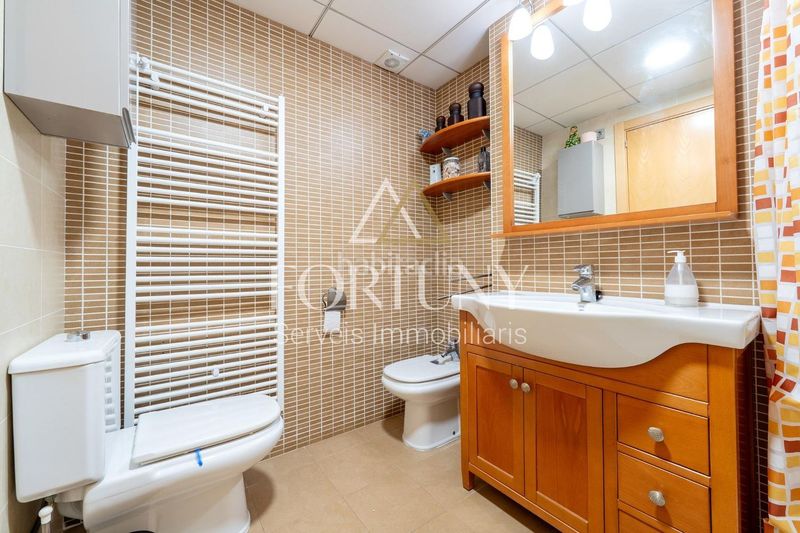 Foto 5240c3a6-1220-4e71-a53c-9bfbd2072096. Casa amb aparcament a Migjorn Reus