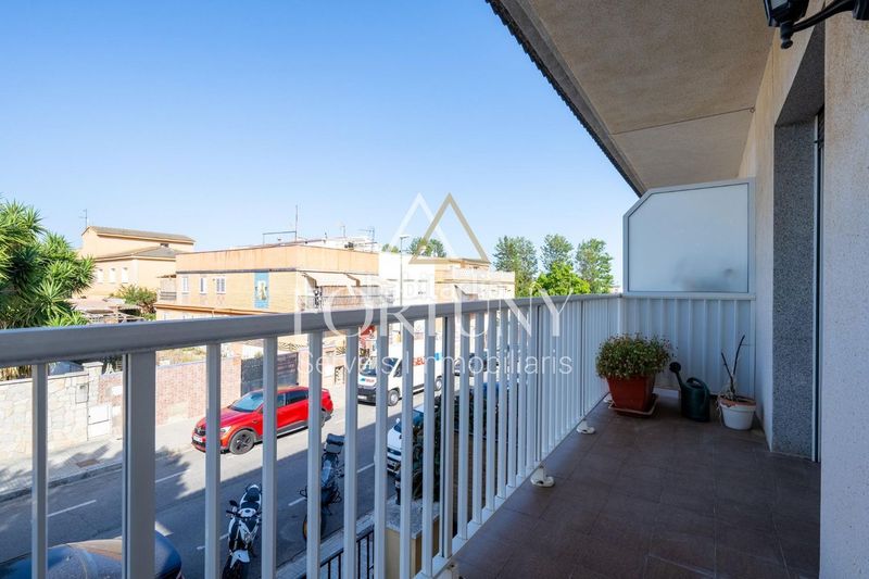 Foto 268e0f0e-a520-4885-a493-845b55652111. Casa a Mestral Reus