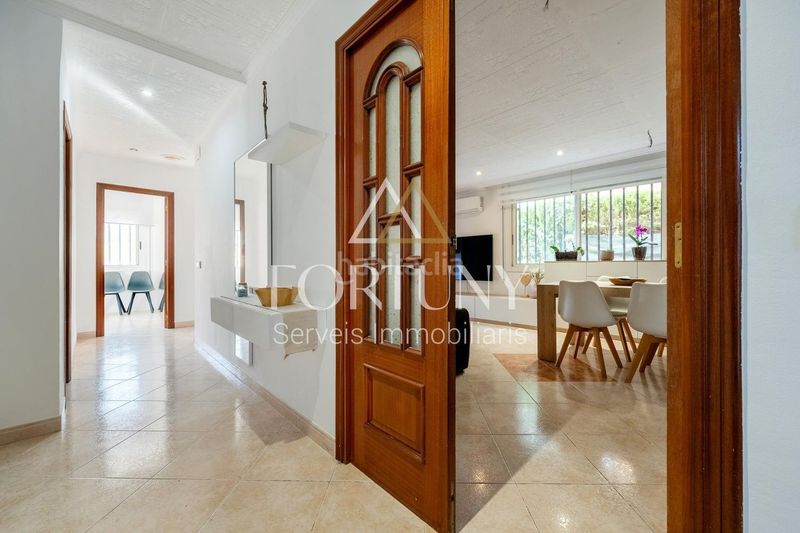 Foto 512c6d25-6749-4edb-846b-d5df7f35265e. Casa a Mestral Reus