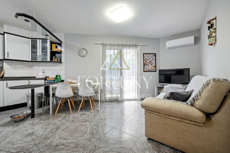 Foto a226c933-4345-4145-872a-91841442a2c8. Pis a Llevant Reus