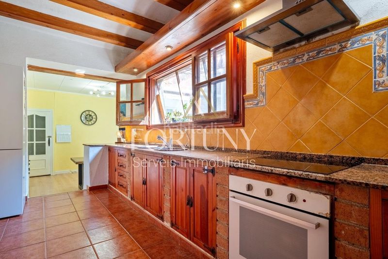 Foto a0ba33e8-21f9-4747-a7ee-32beb138cc61. Casa a Rourell (El)