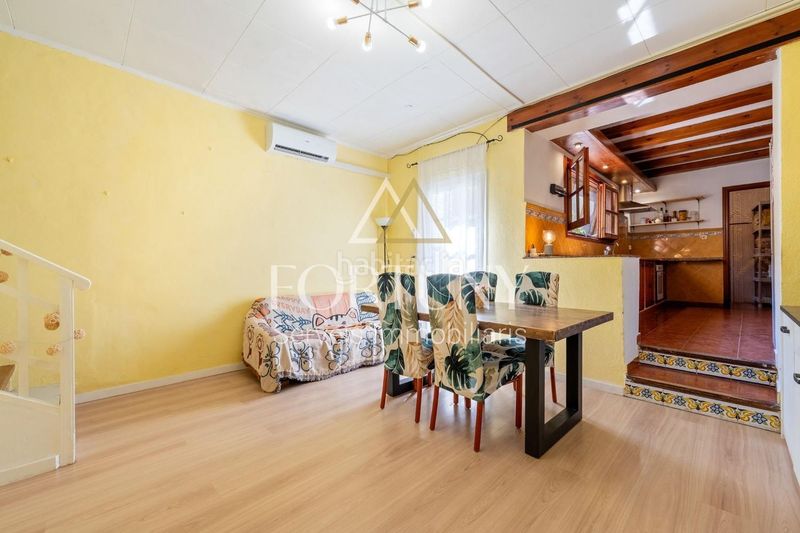 Foto b3a300a9-fcb4-451f-8784-dd8230d18972. Casa a Rourell (El)