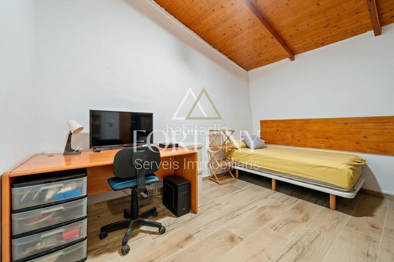 Foto d24c3eb1-5624-4779-9ff0-adbf6b3aba21. Casa a Rourell (El)