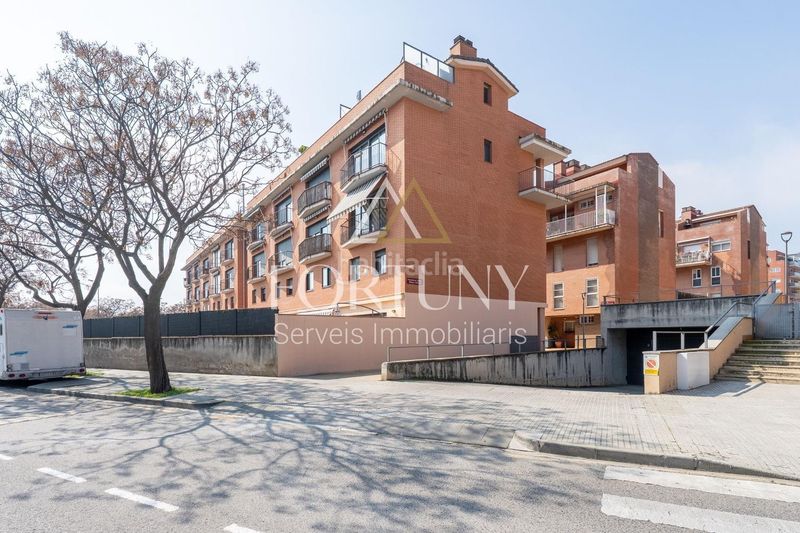 Foto 1fd56986-1c60-4d1d-b6ef-65069723547a. Dúplex amb aparcament piscina a Llevant Reus