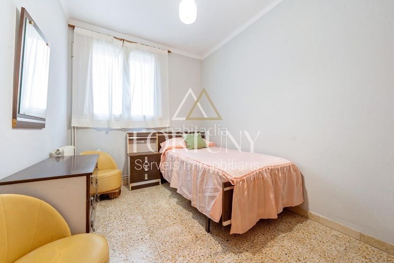 Foto 1eab7ad1-23e7-40f5-ad77-c9e1b48fef5d. Pis a Centre Reus