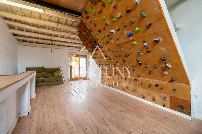 Foto 13ce5b89-1325-4eb2-97f7-447f293fc318. Casa amb aparcament a Valls