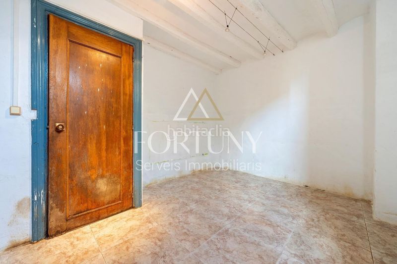 Foto 5b302e26-8334-48ca-b28e-fd6636485014. Casa amb aparcament a Valls
