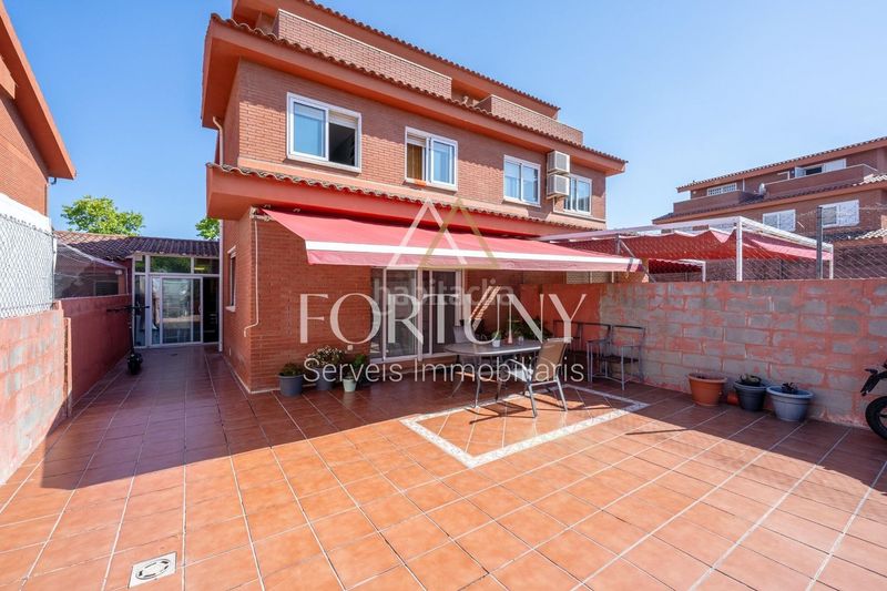 Foto 798a0de0-b036-4244-aa9e-0d1f040451b2. Casa amb aparcament a Migjorn Reus