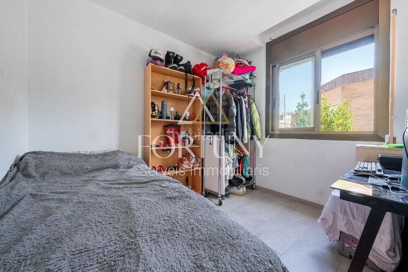 Foto e86c703f-e734-4947-84f5-6b345c9ade21. Casa amb aparcament a Ponent Reus