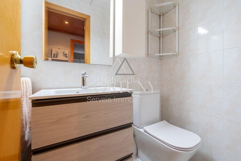 Foto 5c5cf53a-44f2-4d8d-8fa8-ffa9476ce4ea. Pis amb aparcament piscina a Centre Reus