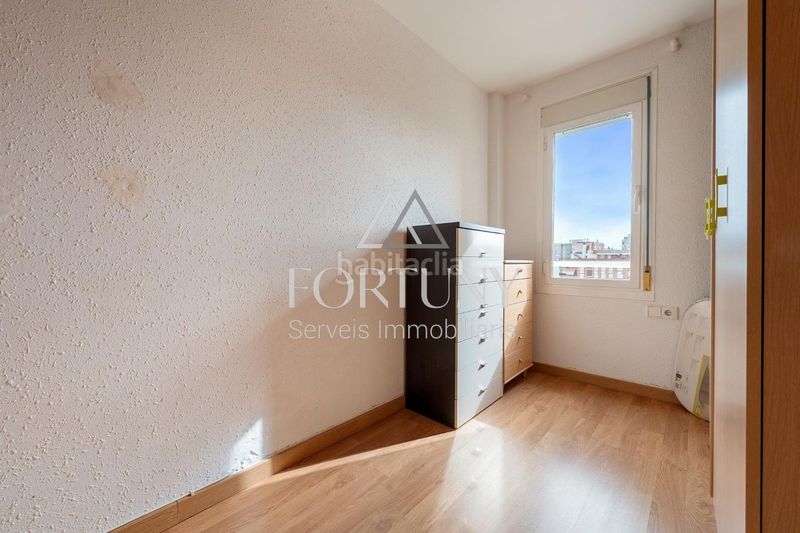 Foto a94bb76e-5367-4aaa-a166-1602c8e101a5. Pis amb aparcament piscina a Centre Reus