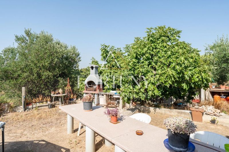 Foto 05f85a4c-7d9d-4e99-87d5-b4e4d51598fc. House with pool in Riudoms