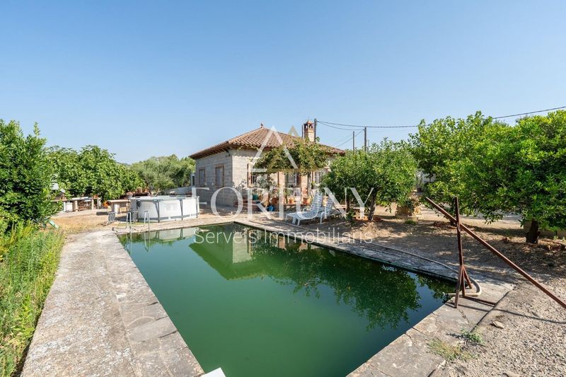Foto 63ff1487-a0f4-45ca-a577-41a5f2984d6a. House with pool in Riudoms