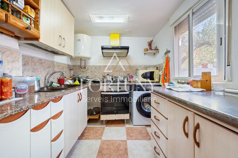 Foto 9d63f7b6-2f84-4889-8f61-739c58ed2783. House with pool in Riudoms