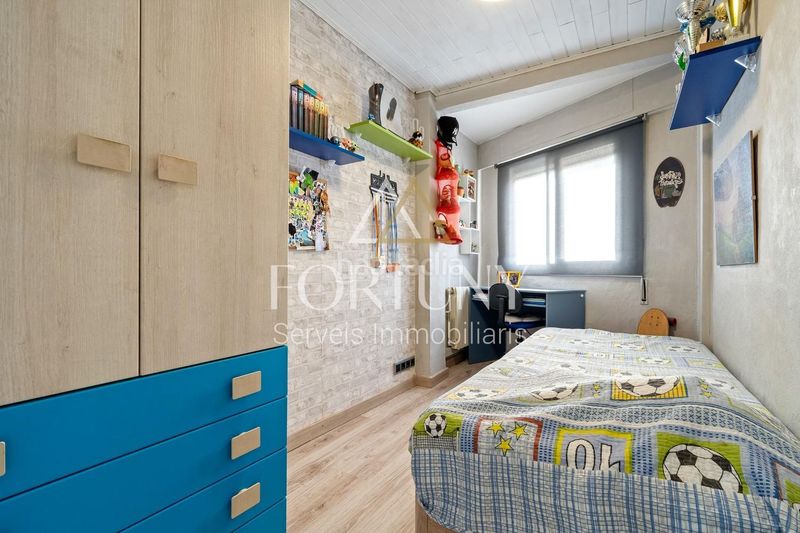 Foto 6100dffb-f5a8-42bb-9db7-15456dcf4971. Pis a Centre Reus