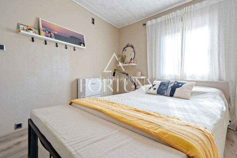 Foto b9d9b7c9-7a20-4ed4-a32c-48d1a7105786. Pis a Centre Reus