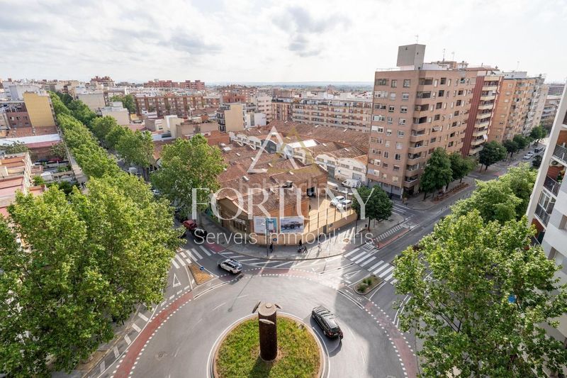 Foto fb483b69-6b1a-4939-8bc1-c3e723ea0a6b. Pis a Centre Reus