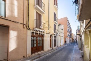 Flat  De sant antoni 10. Piso en venta en reus