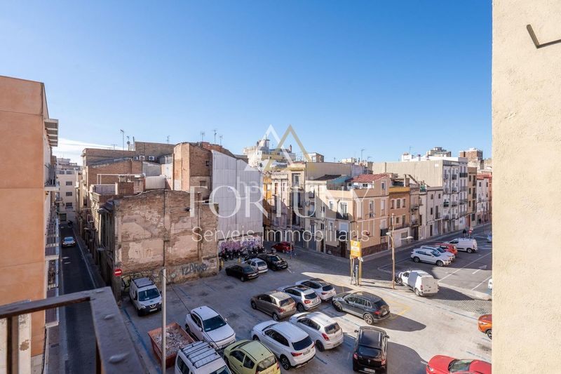 Foto fc33c0e7-497b-41f8-8eaf-906bf716ac45. Pis a Centre Reus