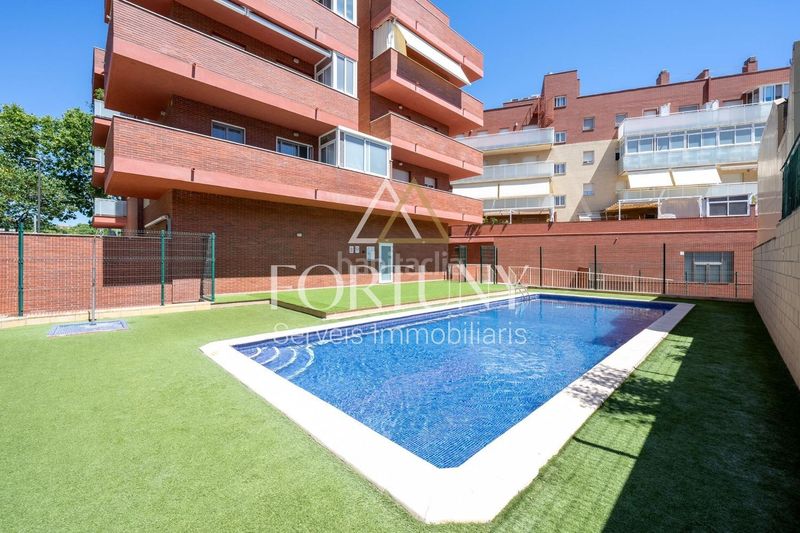 Foto 7ffe5ebe-0ce7-4dc4-b472-7290cdd34a03. Àtic amb piscina a Centre Reus