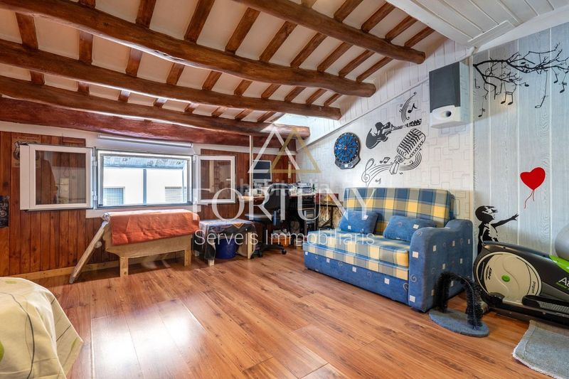 Foto ad9e8385-b2bf-4ccb-8a02-84c125b248db. Casa amb aparcament a Valls