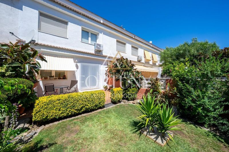Foto 1a7d06a8-ebb4-4878-9df5-660b5e3ce9ee. Casa a Ponent Reus
