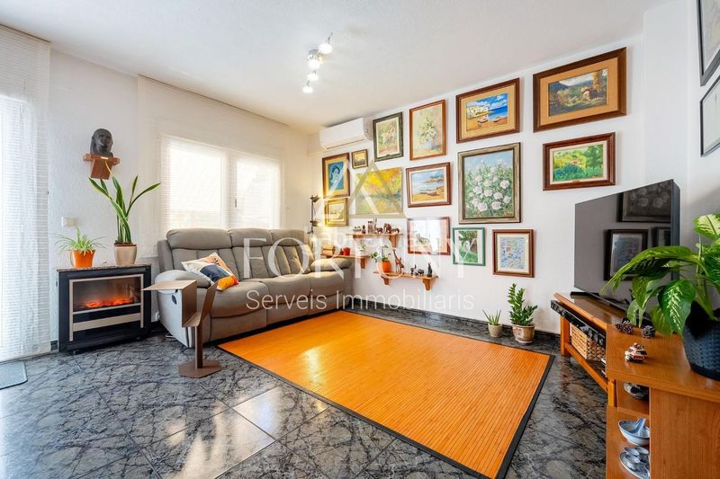 Foto e7eda6ea-b173-46be-b365-492087d66fdb. Casa a Ponent Reus