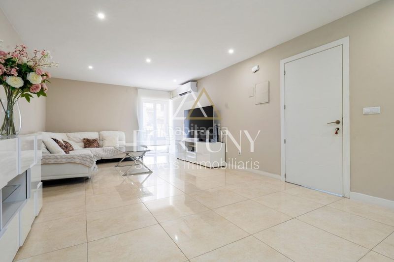 Foto d0061a5d-78a1-4491-a0b8-7bc53b669202. Casa amb aparcament a Constantí