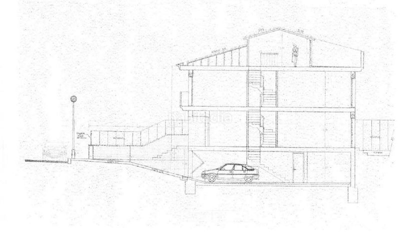 Foto 1a2a056c-6d3b-412b-9b38-da15feb7641a. Casa amb aparcament a Ponent Reus