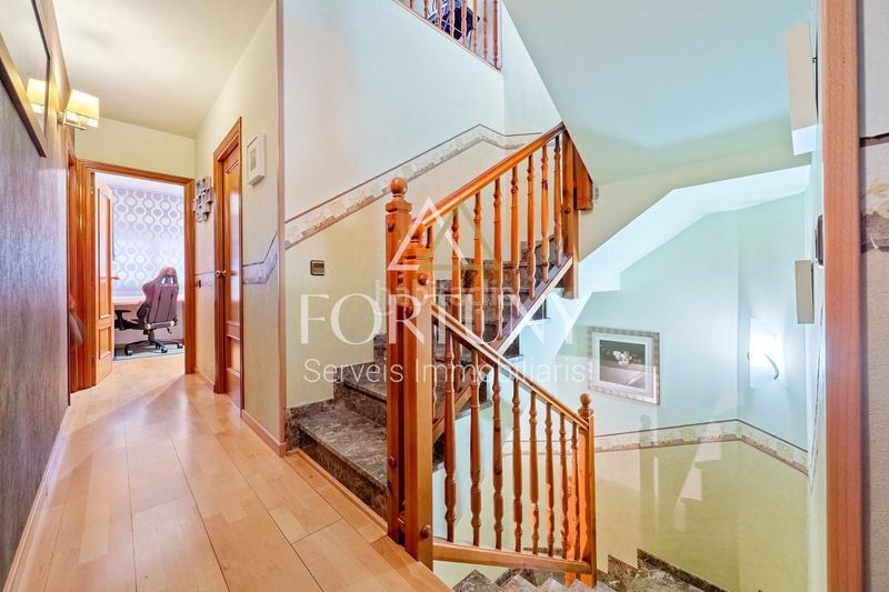 Foto 6c1ab4b1-f99f-4772-bef8-c2a8120098d5. Casa amb aparcament a Ponent Reus