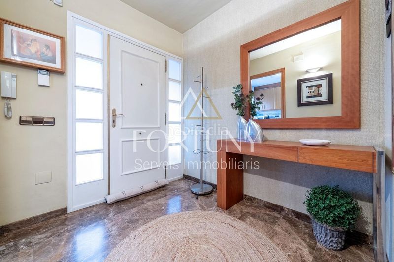Foto ce2d069f-c1e8-4240-8c92-e92f1289bf47. Casa amb aparcament a Ponent Reus