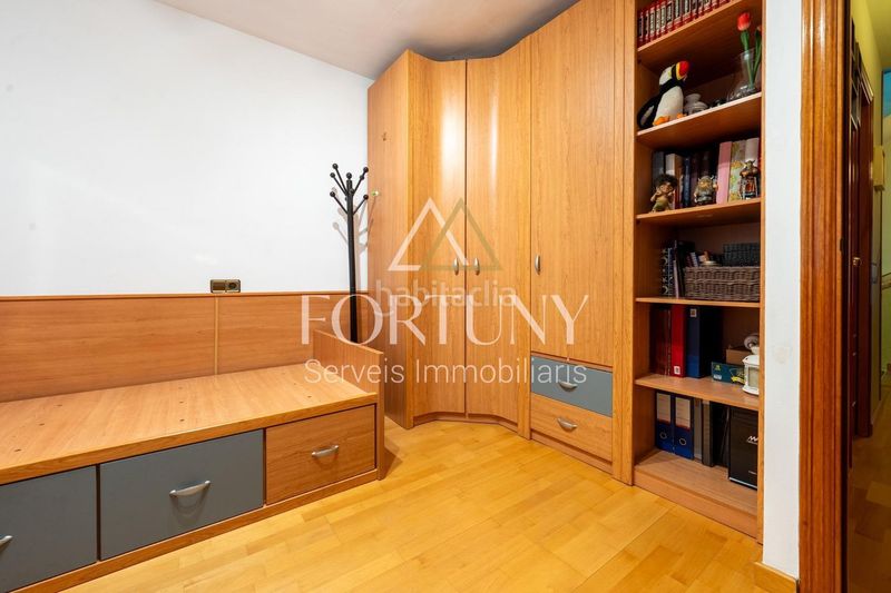Foto cf19f6fb-07c7-4038-9590-92ef5f8a2c2f. Casa amb aparcament a Ponent Reus