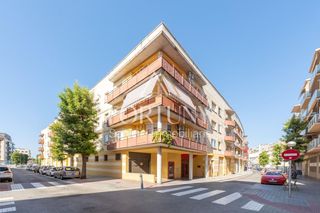 Penthouse  De l'equador 21. Piso en venta en vila  seca