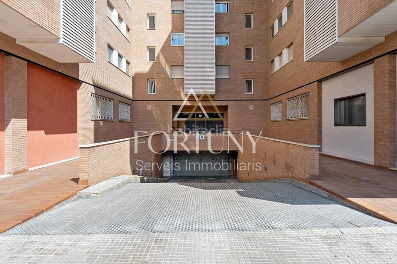 Foto a3d48e50-38cf-4c03-88b1-672c2034a21f. Pis amb aparcament a Migjorn Reus